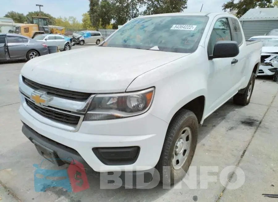 1GCHSBE38G1102775 Photo# 2
