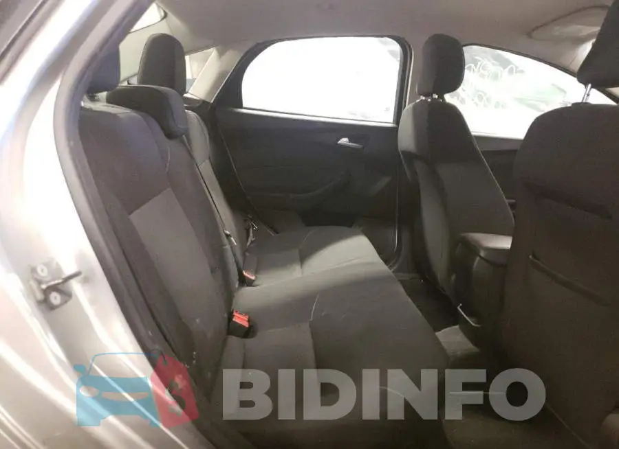1FADP3F22JL245816 Photo# 6