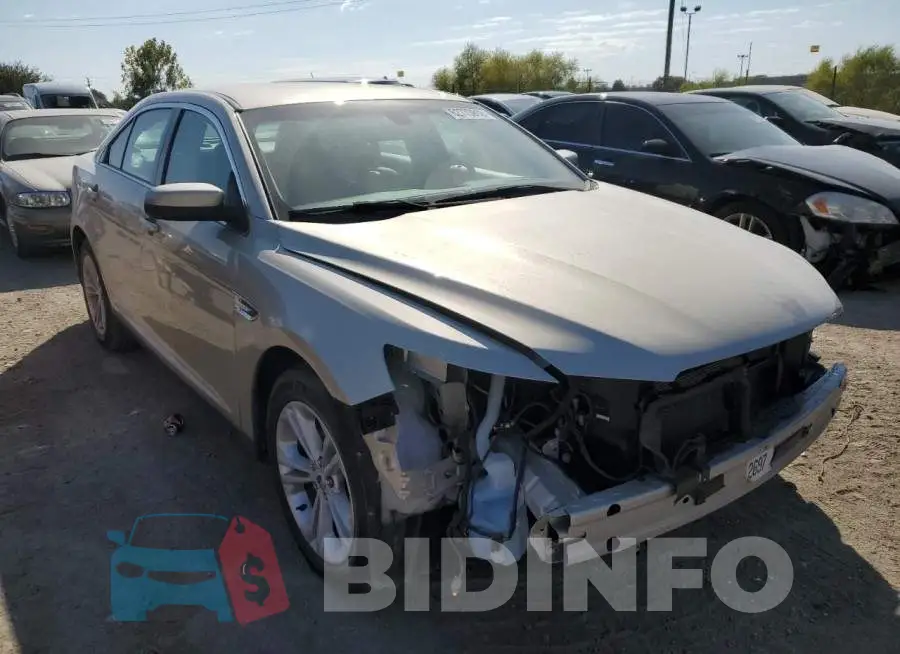 1FAHP2E86JG113717 Photo# 1