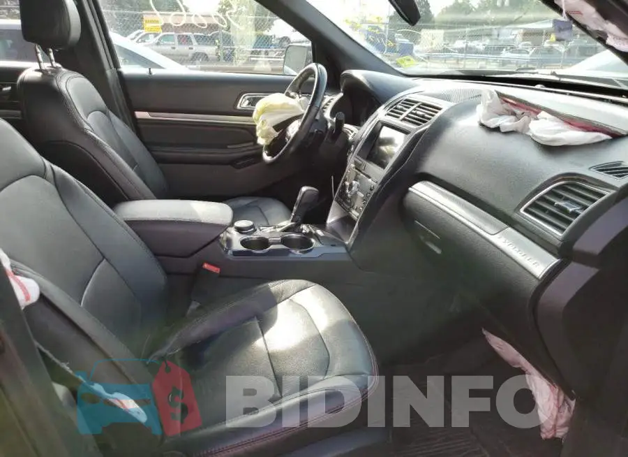 1FM5K8GT1HGD55286 Photo# 5