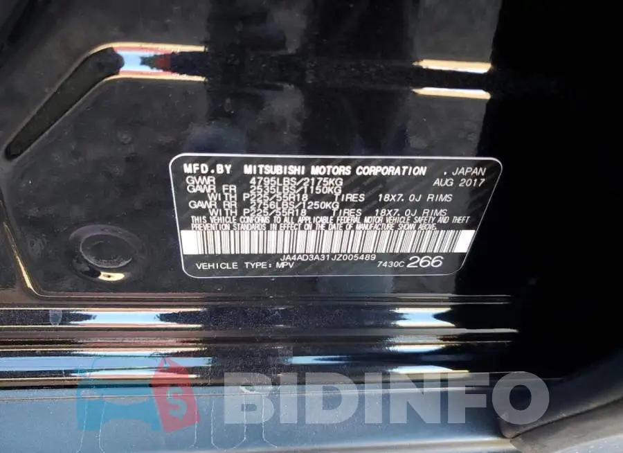 JA4AD3A31JZ005489 Photo# 10