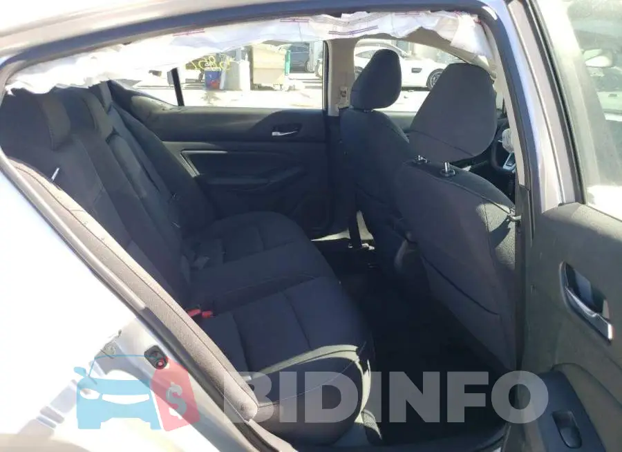 1N4BL4BV8LC149572 Photo# 6