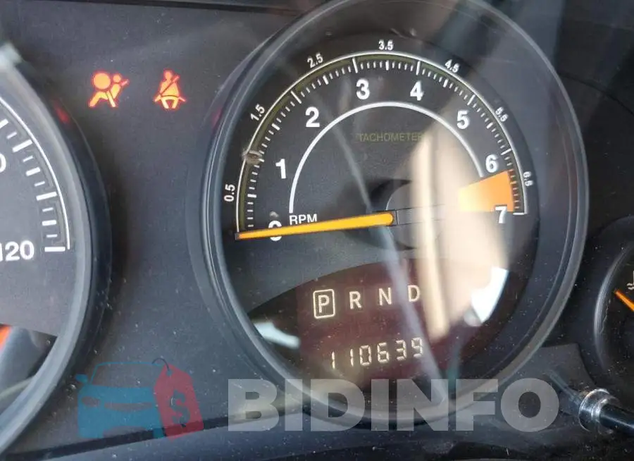 1C4NJCBA2HD147564 Photo# 8