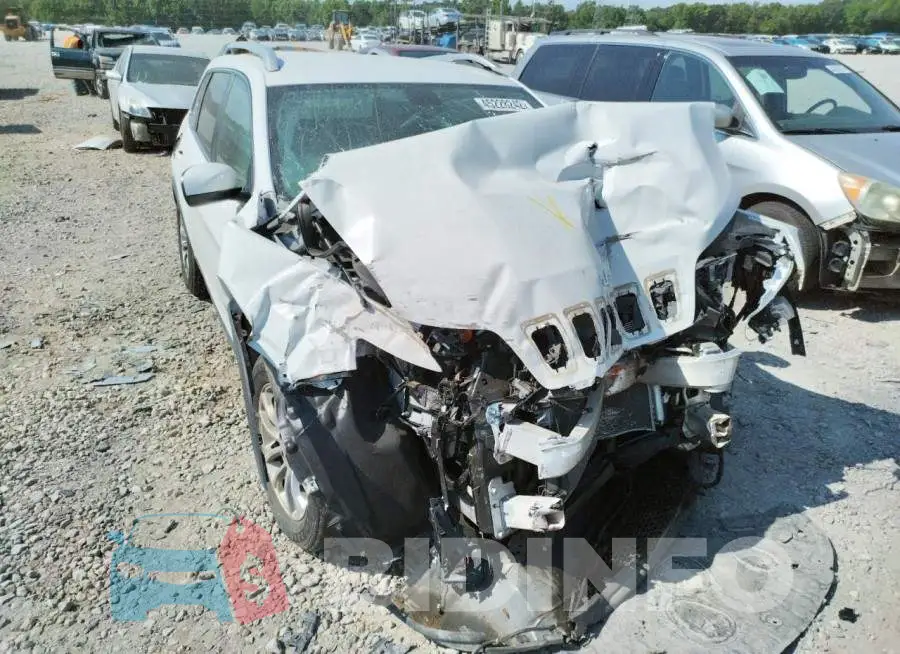 1C4PJLLB0KD232801 Photo# 9