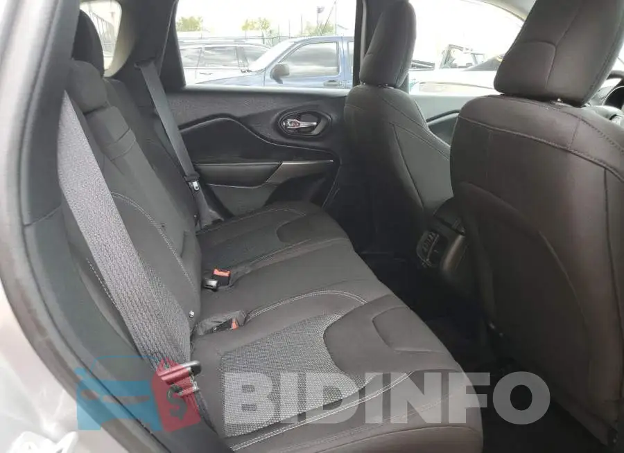 1C4PJMCB9KD131178 Photo# 6