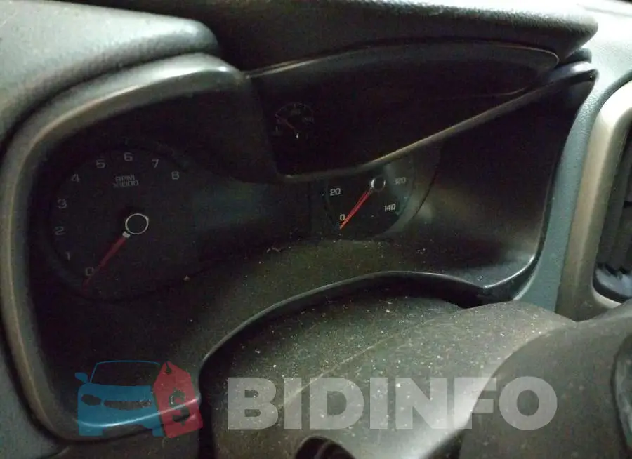 1GCGTDE33G1374607 Photo# 8