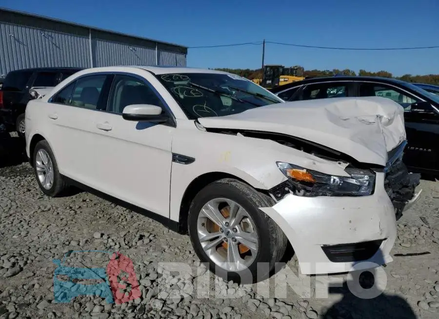 1FAHP2E89HG122132 Photo# 1