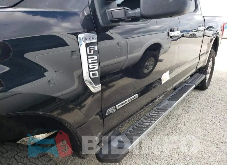 1FT7W2BT2JEB05322 Photo# 9