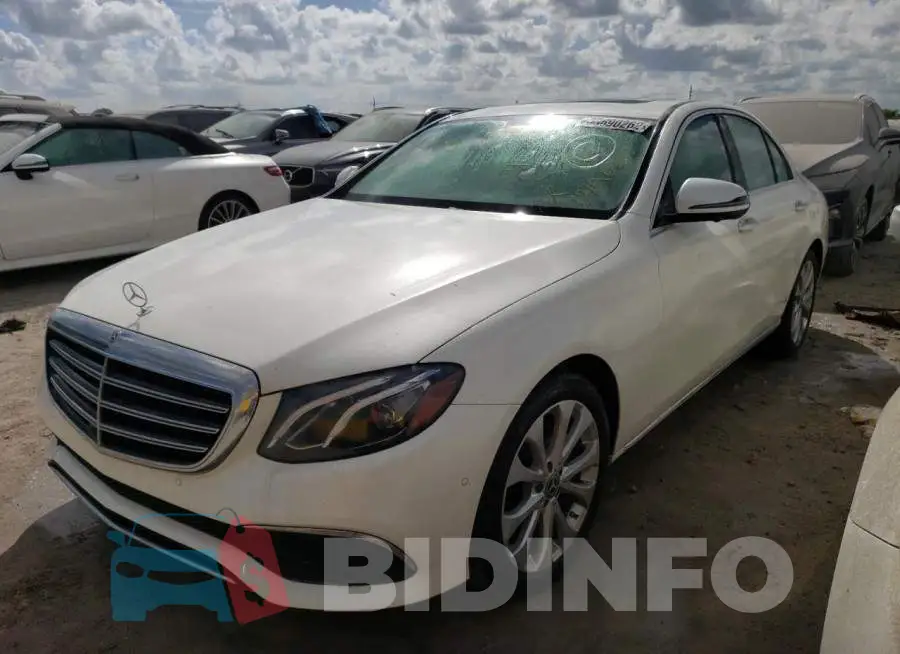 WDDZF4JB2KA506073 Photo# 2