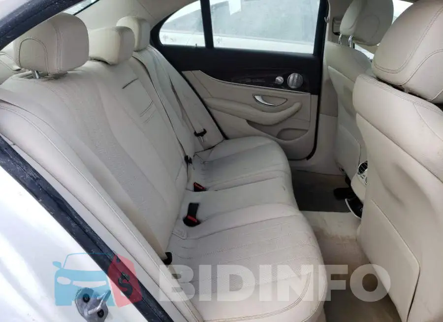 WDDZF4JB2KA506073 Photo# 6