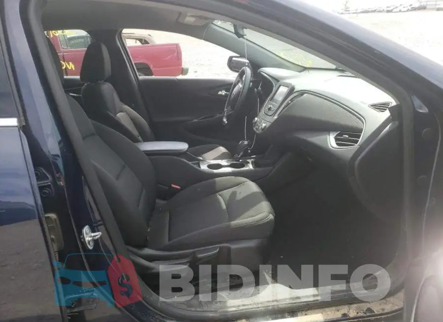 1G1ZB5ST8HF134892 Photo# 5