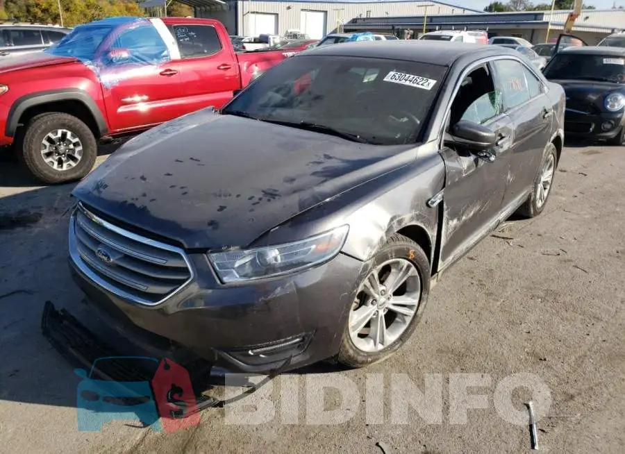 1FAHP2E82HG132596 Photo# 2