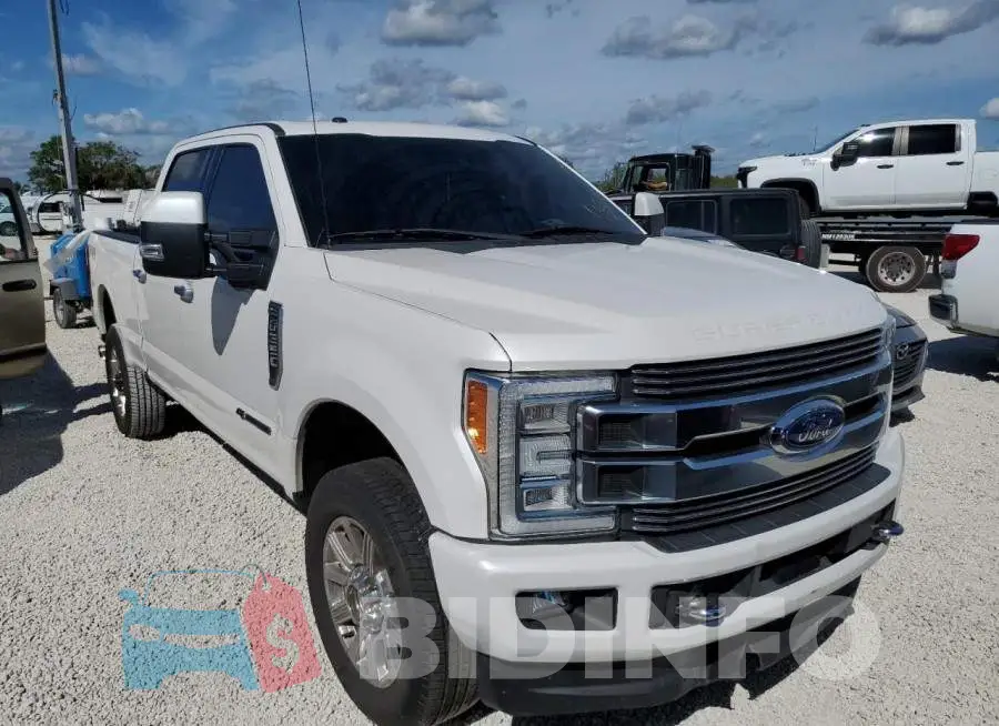 1FT8W3BT3JEB03508 Photo# 1