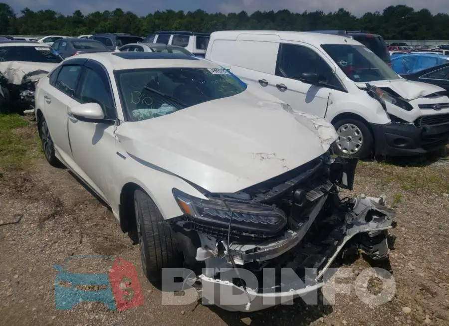 1HGCV3F93JA004448 Photo# 1