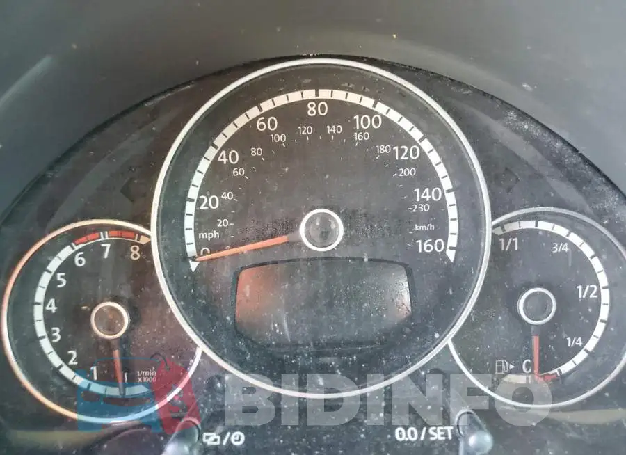 3VW507AT5GM801714 Photo# 8