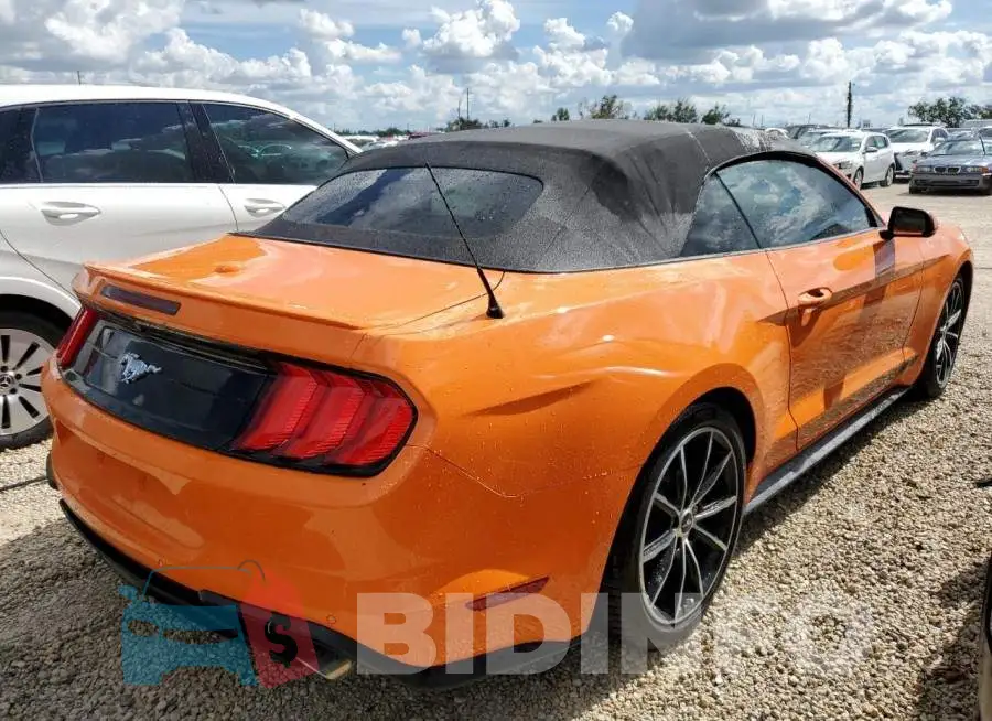 1FATP8UH7L5138087 Photo# 4