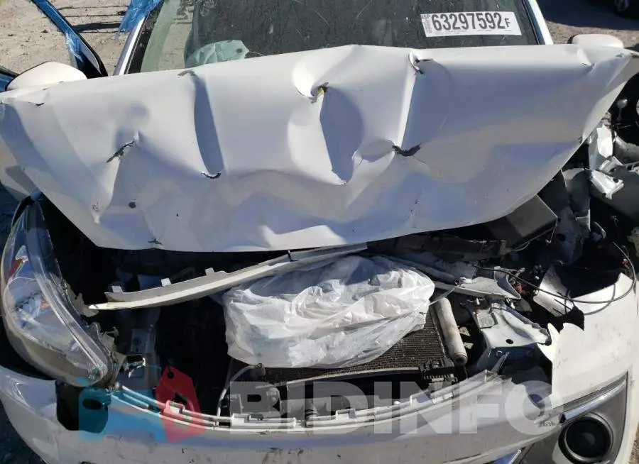 ML32A3HJ7KH016272 Photo# 7