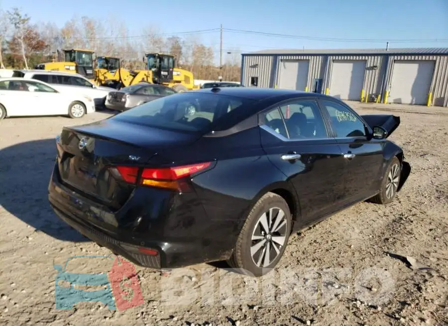 1N4BL4DV9NN332046 Photo# 4