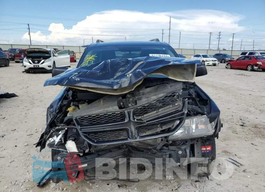 3C4PDCAB2HT599941 Photo# 9