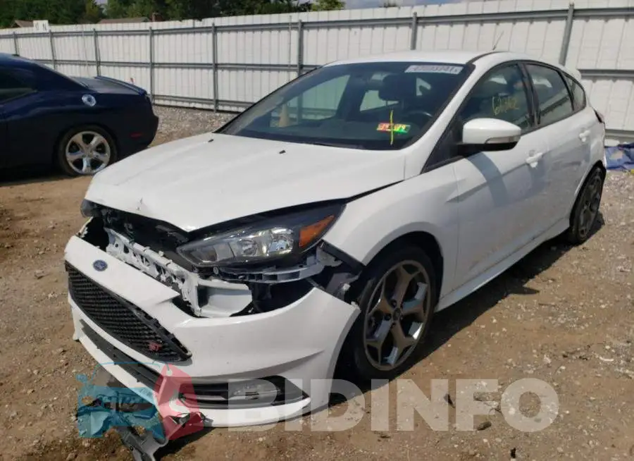 1FADP3L93GL401324 Photo# 2