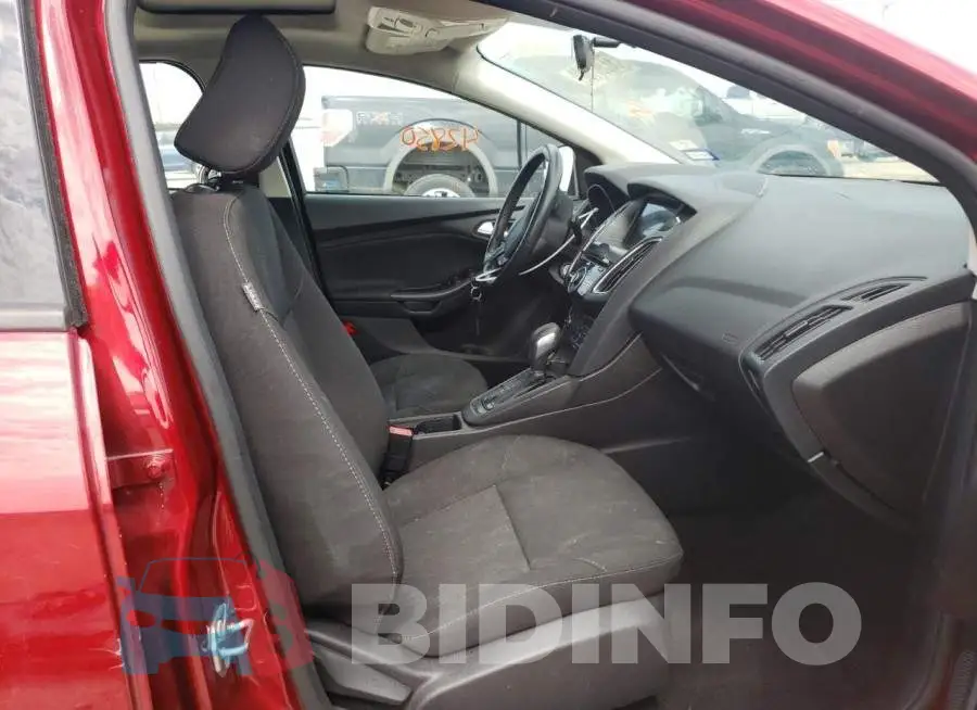 1FADP3M23HL240251 Photo# 5