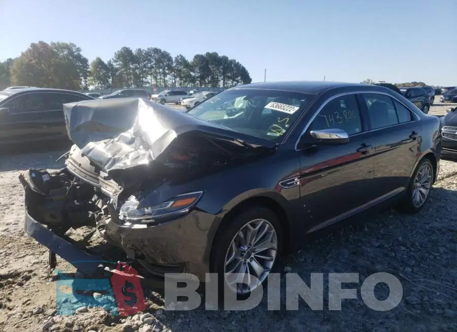 1FAHP2F82GG110935 Photo# 2