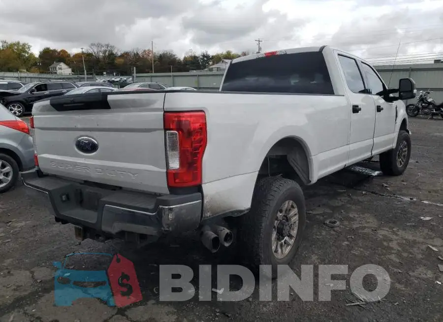 1FT8W3BT6JEB72693 Photo# 4