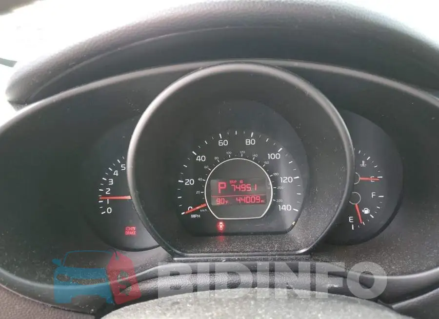 KNDJN2A22J7901932 Photo# 8
