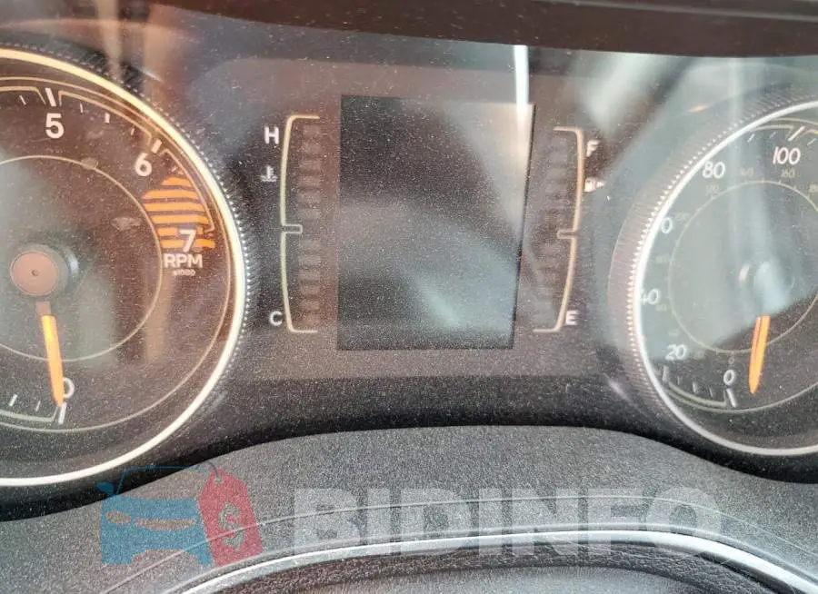 1C4PJLLB0KD221880 Photo# 8