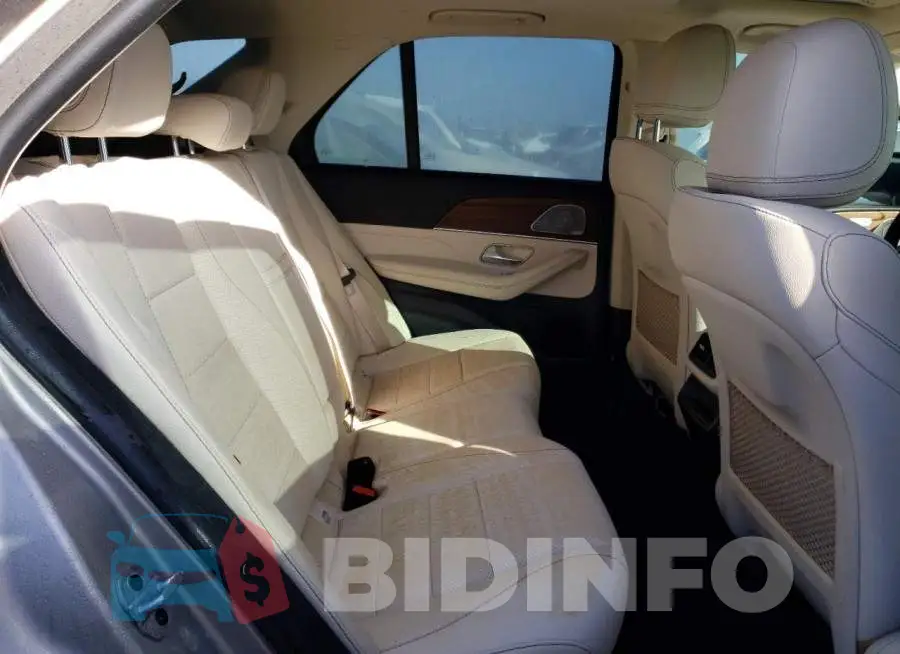 4JGFB5KB4MA513425 Photo# 6