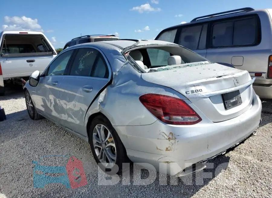 55SWF4JB2GU132719 Photo# 3