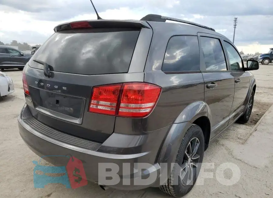 3C4PDCAB5HT683915 Photo# 4