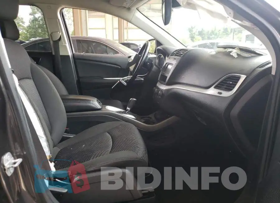 3C4PDCAB6LT279613 Photo# 5