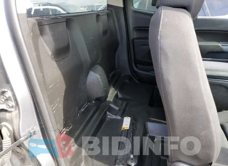 1GCHSCEA4M1231578 Photo# 6