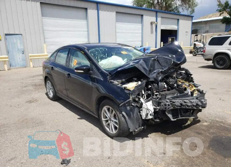 1FADP3F26HL295922 Photo# 1