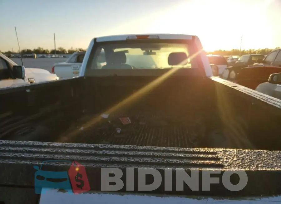 1FTMF1C80GKF21175 Photo# 6