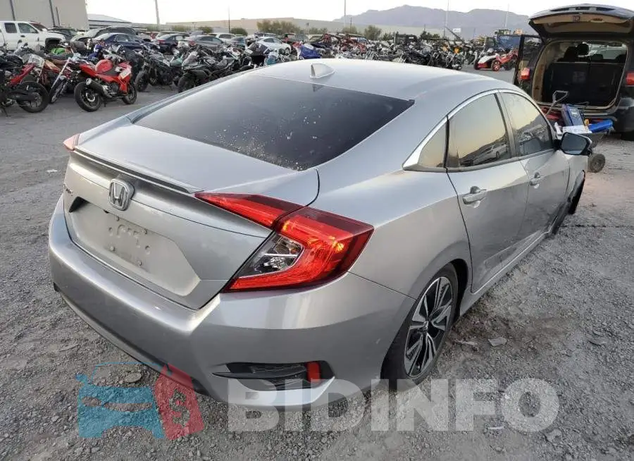 19XFC1F77HE021684 Photo# 4