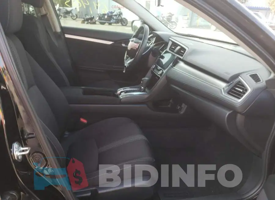 2HGFC2F70JH607841 Photo# 5