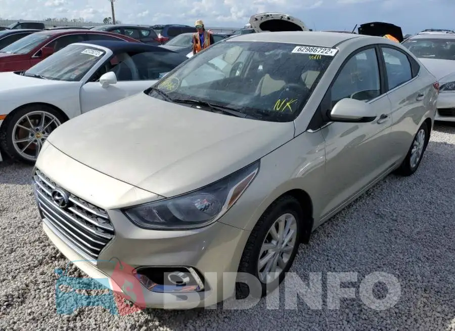 3KPC24A33KE055236 Photo# 2