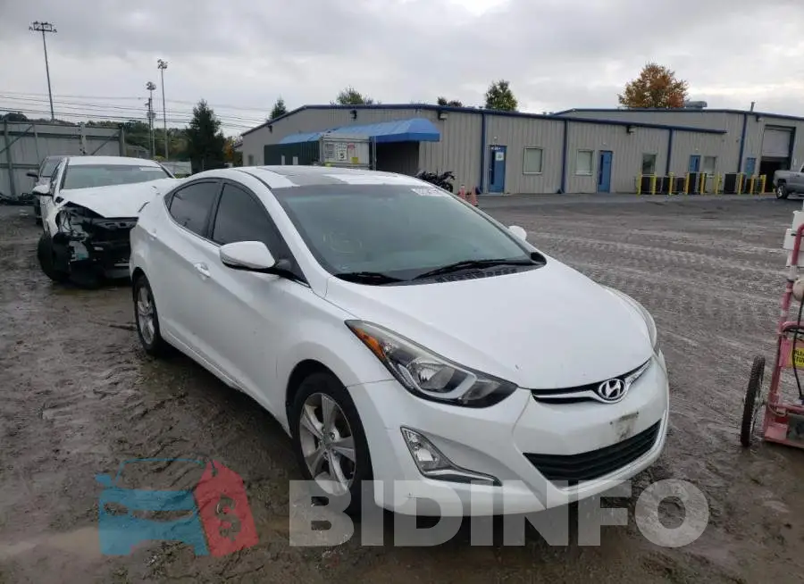 5NPDH4AE8GH688421 Photo# 1