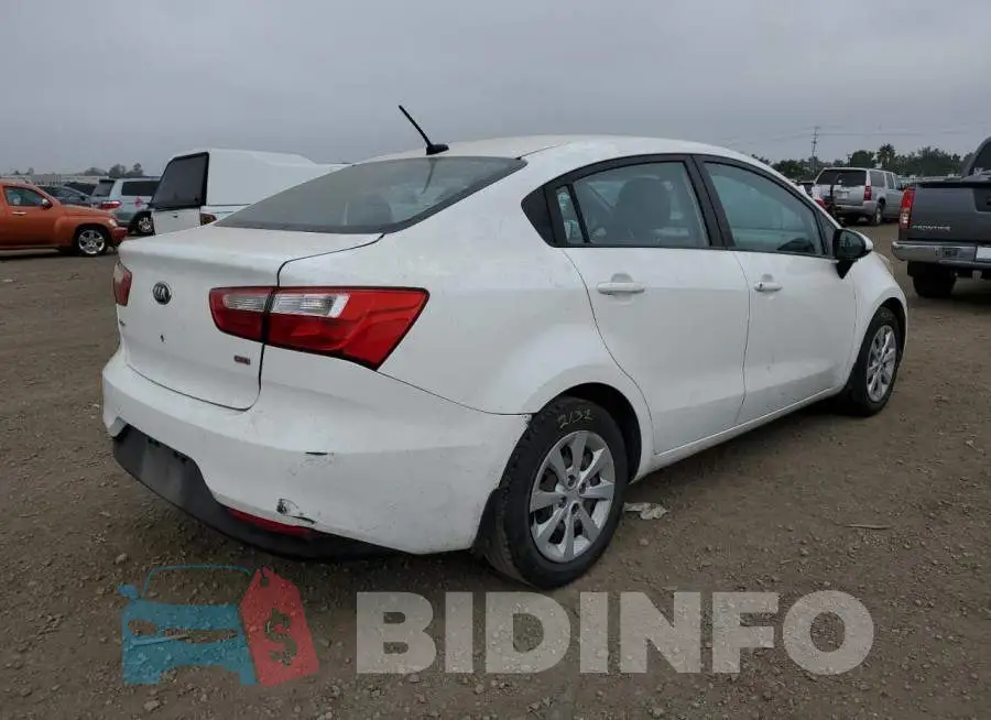 KNADM4A38G6572718 Photo# 3