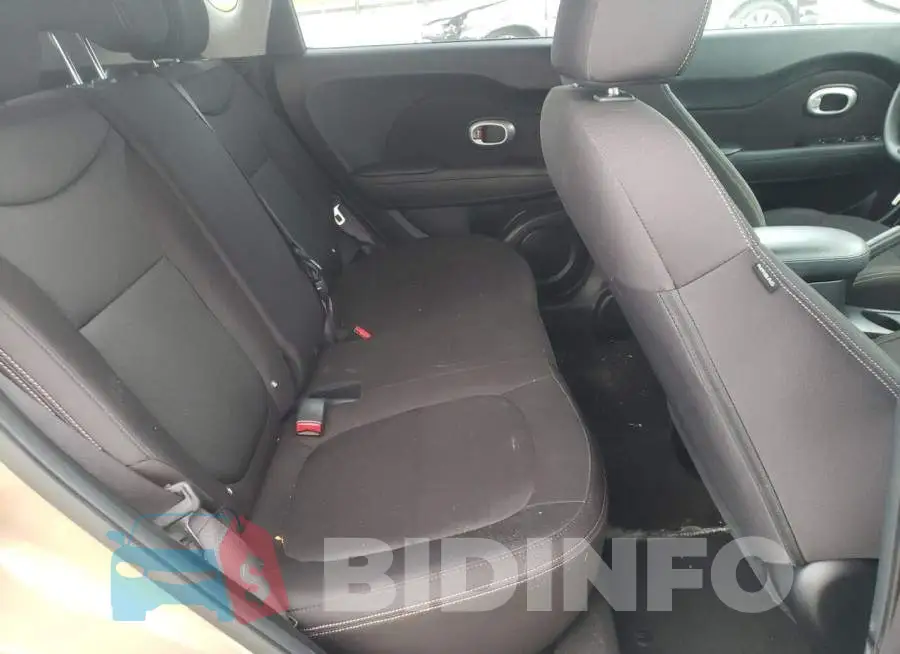 KNDJN2A28G7258477 Photo# 6