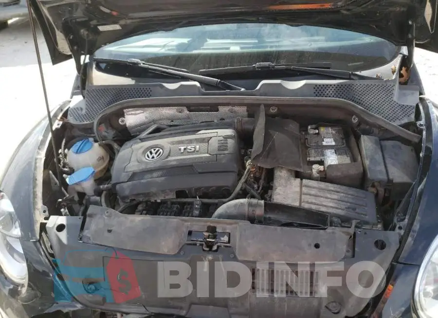 3VWF17ATXHM624029 Photo# 7