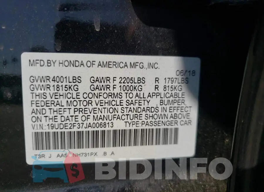 19UDE2F37JA006813 Photo# 10