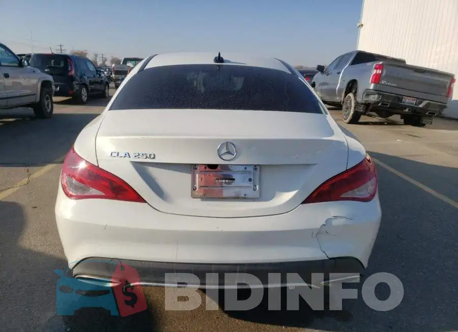 WDDSJ4EB6HN410748 Photo# 6