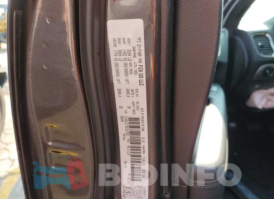 1C4SDJCT3KC817621 Photo# 10