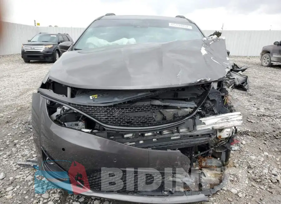 2C4RC1EG8KR627984 Photo# 9