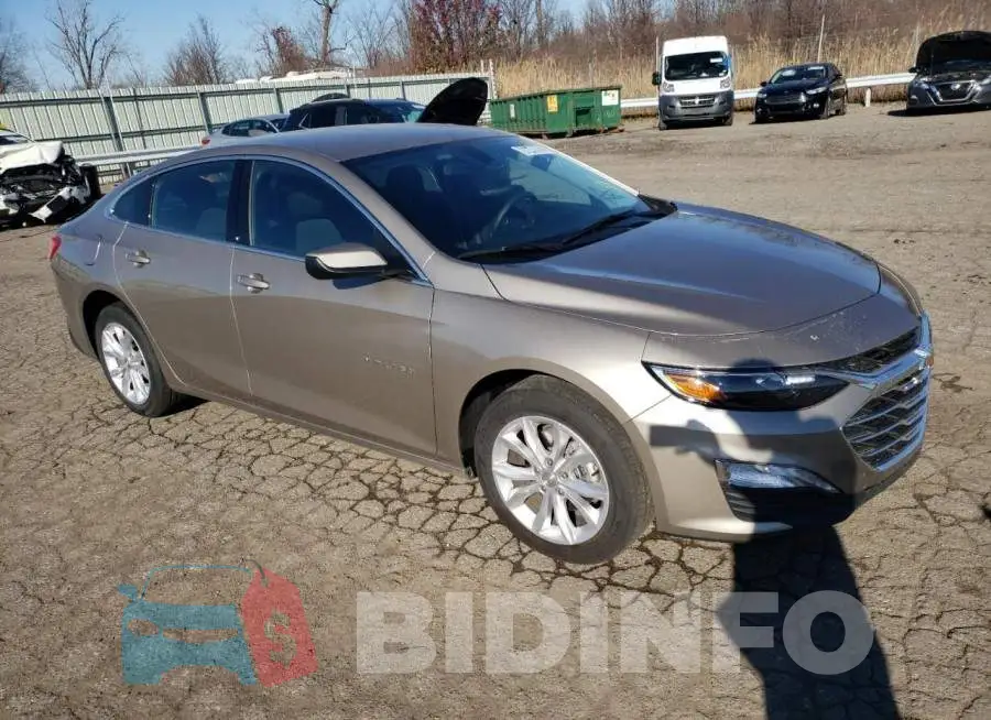 1G1ZD5ST2NF165142 Photo# 4