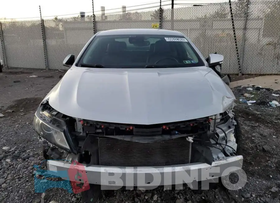 2G1105S3XH9117328 Photo# 5