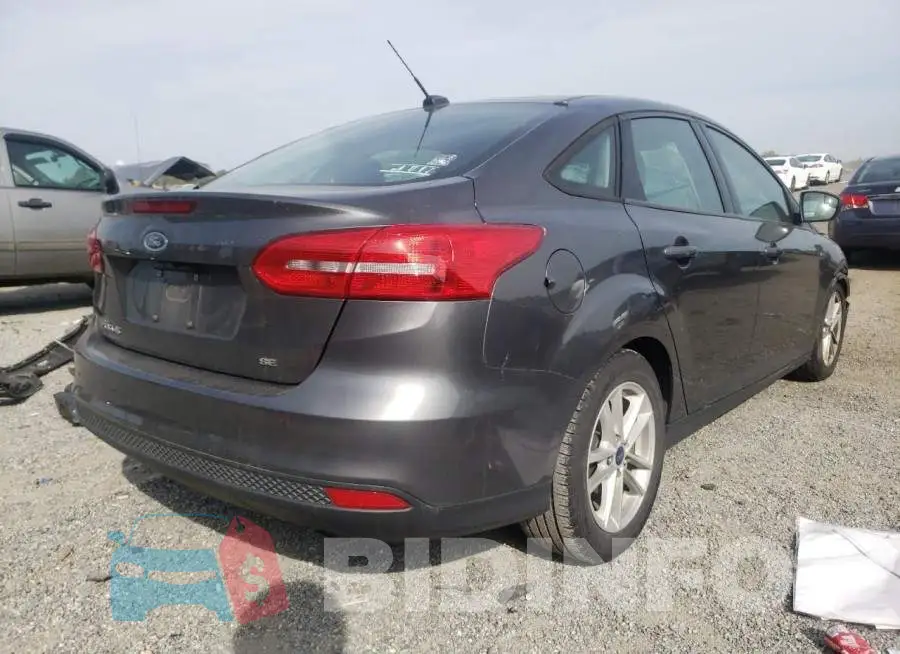 1FADP3F20JL221045 Photo# 4
